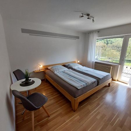 Pension Mosella, Gaestezimmer 圣阿尔德贡德 外观 照片